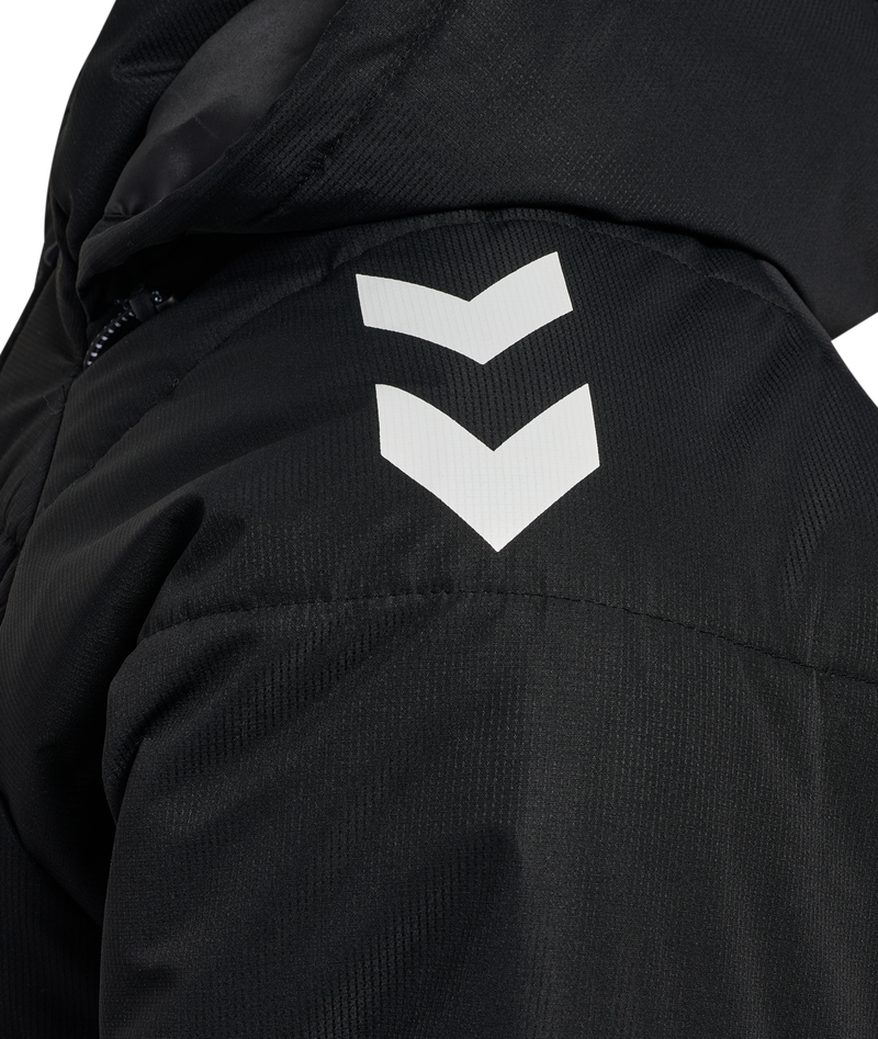 25/26  hmlLEAD 2.0 BENCH JACKET JUNIOR - BLACK (Training)