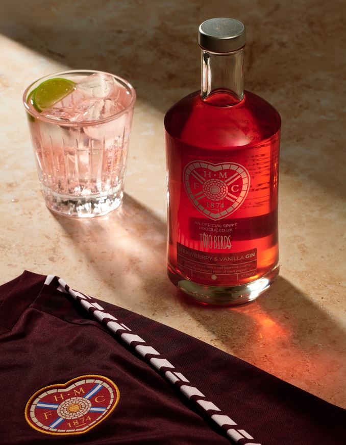 Hearts X Two Birds   Vanilla & Strawberry Gin