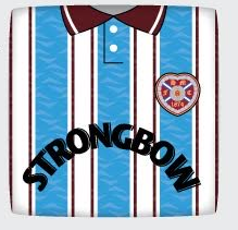 Retro Cushion - 95/96 Away Kit